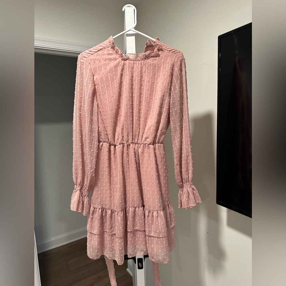 Long sleeve pink dress